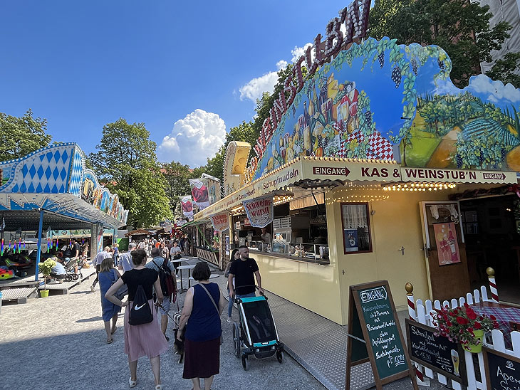 Feisingers Kas-und Weinstubn auf der Jakobidult 2022 (Foto:Martin Schmitz)